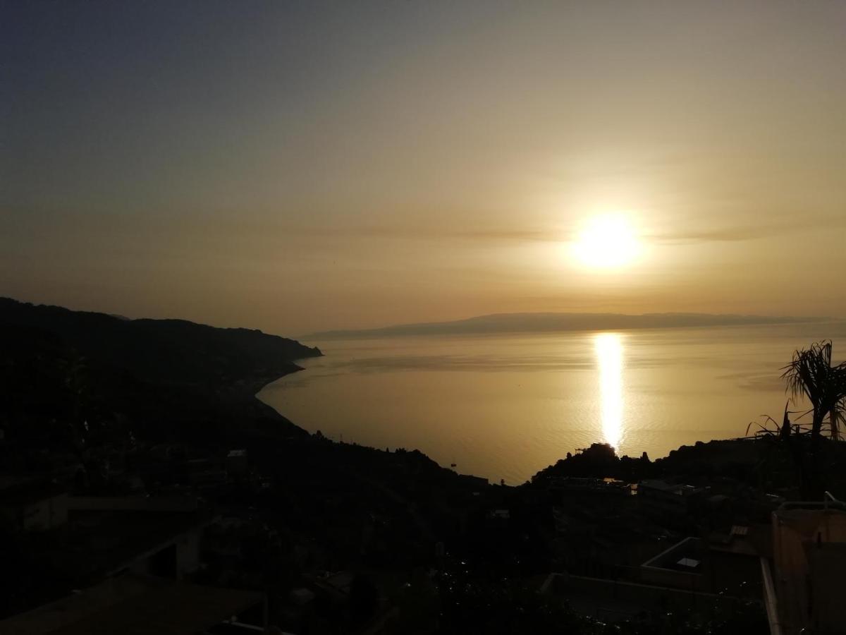 U Castiddanu Breathtaking View Apartamento Taormina Exterior foto